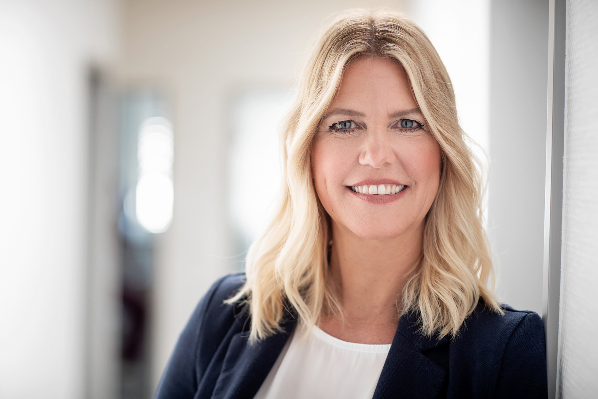 Unsichtbare Zahnspange - GERADE ZÄHNE mit Invisalign®